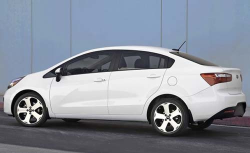 Kia Rio For Rent In Lebanon Race Rent A Car